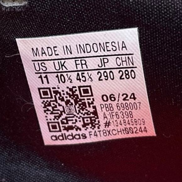 adidas Predator Club TF Soccer Futbol Cleats Boots Turf Metallic M11 W12 IF6398 - Picture 5 of 9